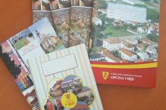 Besplatne bilježnice kojima Općina Virje svake godine daruje osnovnoškolce
